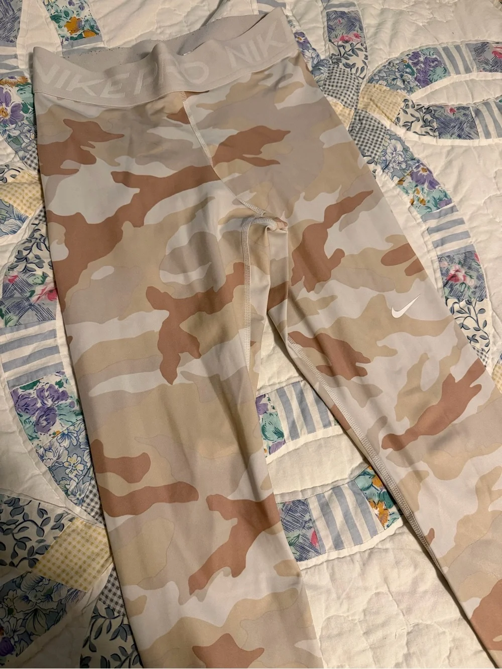 Nike Girls Tan & Cream Camo Compression Leggings